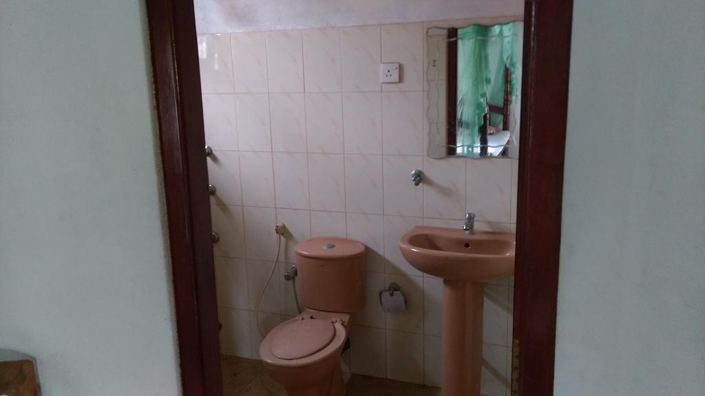 Berg House Unawatuna Hotel Ruang foto