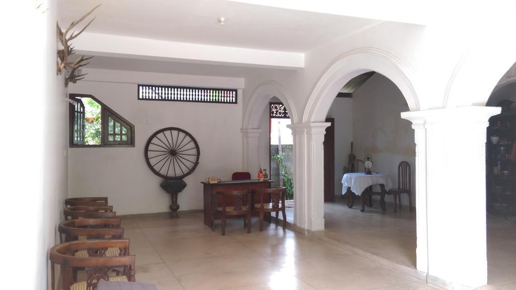 Berg House Unawatuna Hotel Bagian luar foto