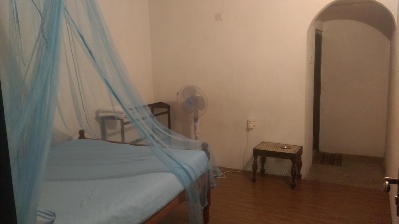 Berg House Unawatuna Hotel Bagian luar foto
