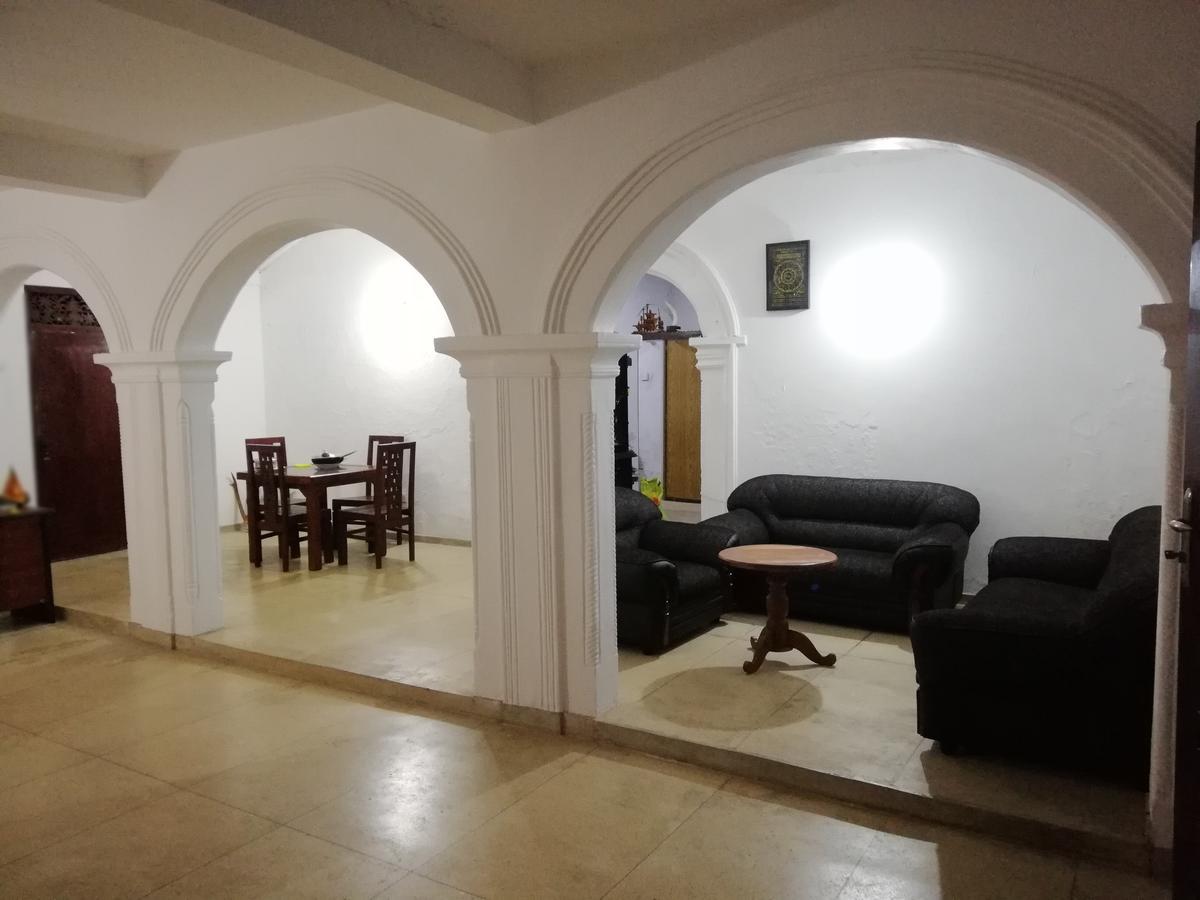Berg House Unawatuna Hotel Bagian luar foto